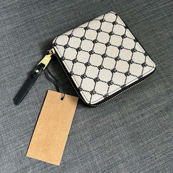 NWT STEVE MADDEN ZIP AROUND WALLET CARD HOLDER CASE - Picture 4 of 5